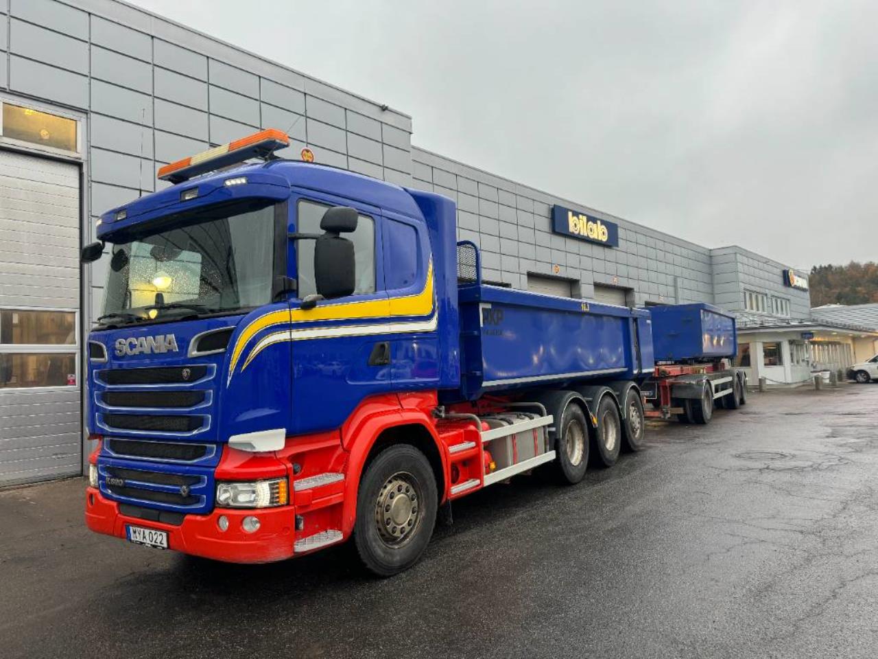 Scania R520LB8X4*4HNB kassett med släp 2016 - Tipp