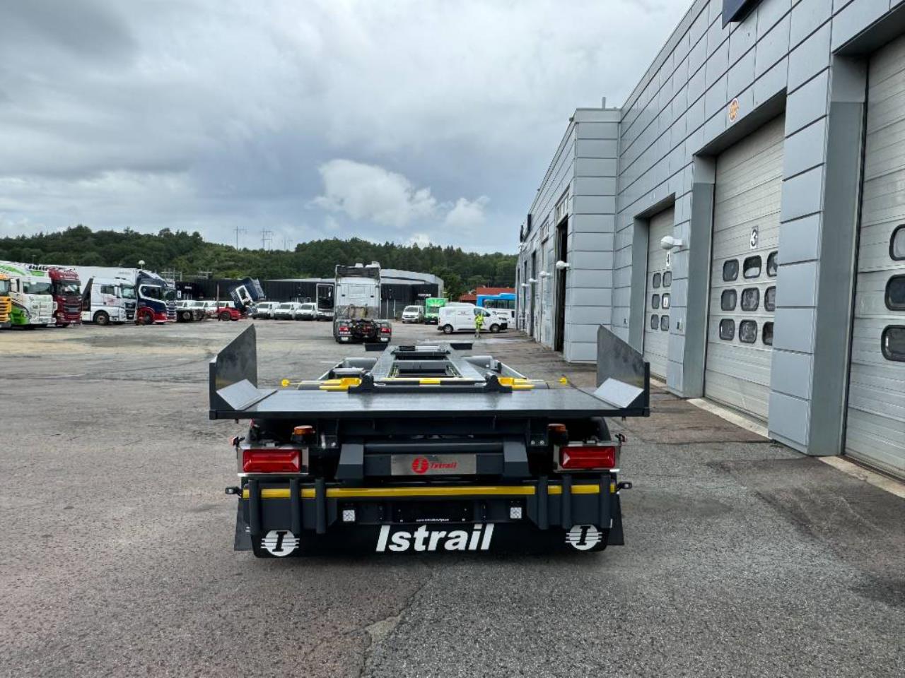 Istrail PKW 186 Lastväxlarvagn 2024 - Lastväxlare