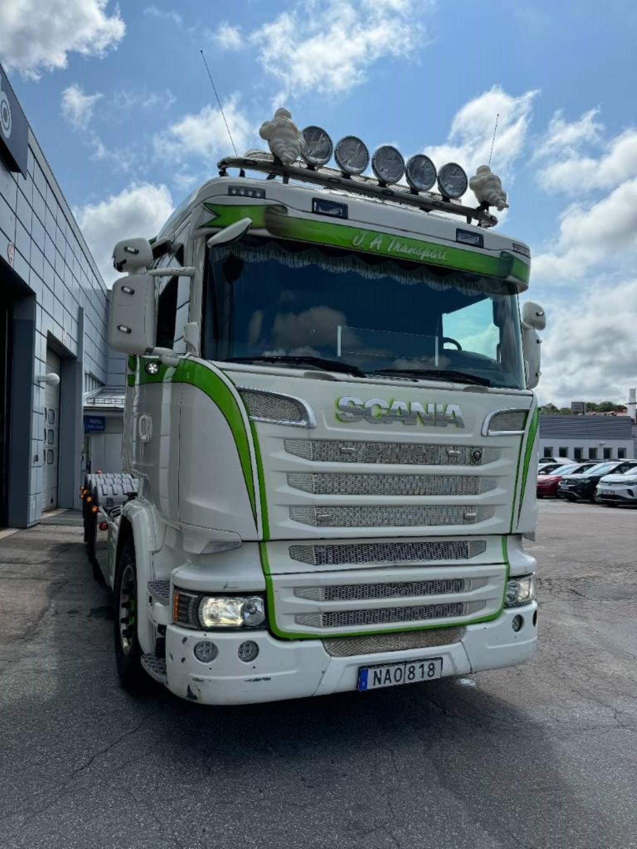 Scania R520 8x4*4 2016 - Krok/Lastväxlare