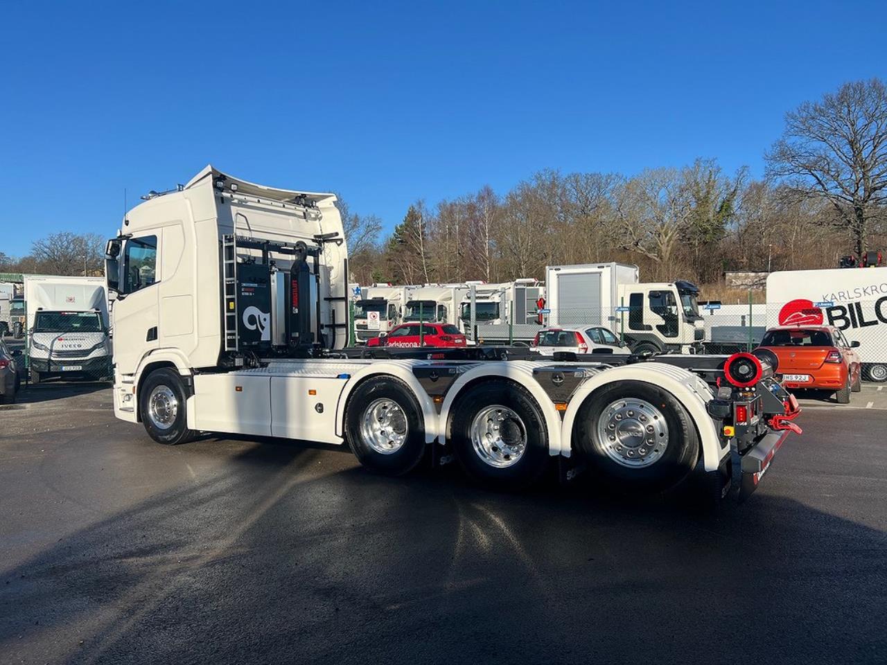 Scania R500 8x4*4 Tridem 26 T Hiab  Lastväxlare Fullutrustad 2025 - Krok/Lastväxlare