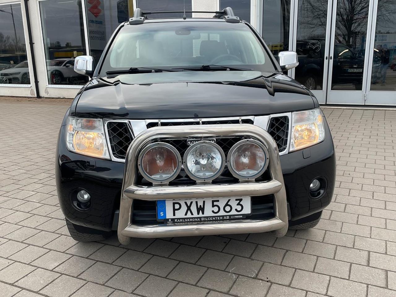 Nissan Navara 2013 - Lätta Transporter