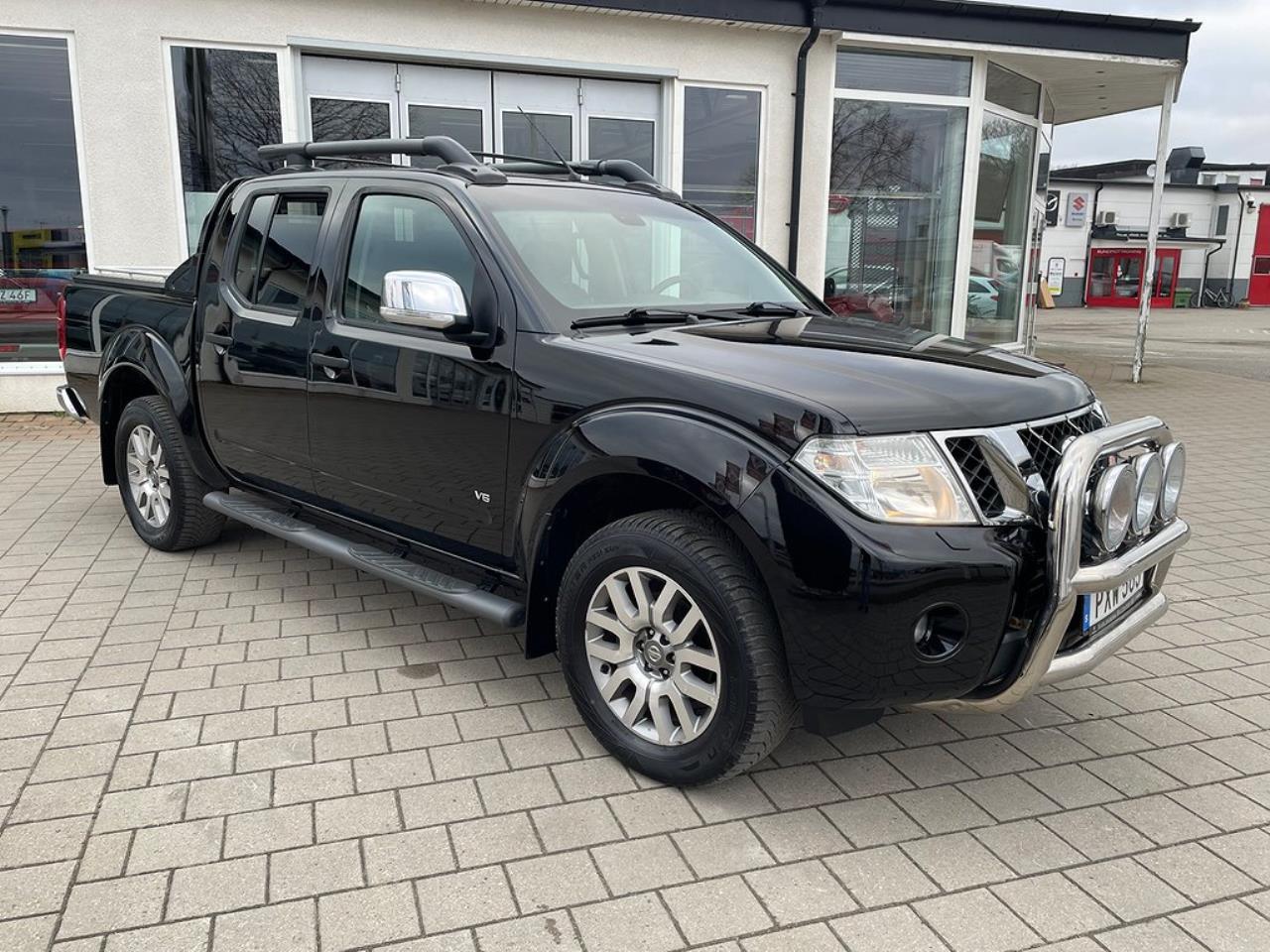 Nissan Navara 2013 - Lätta Transporter