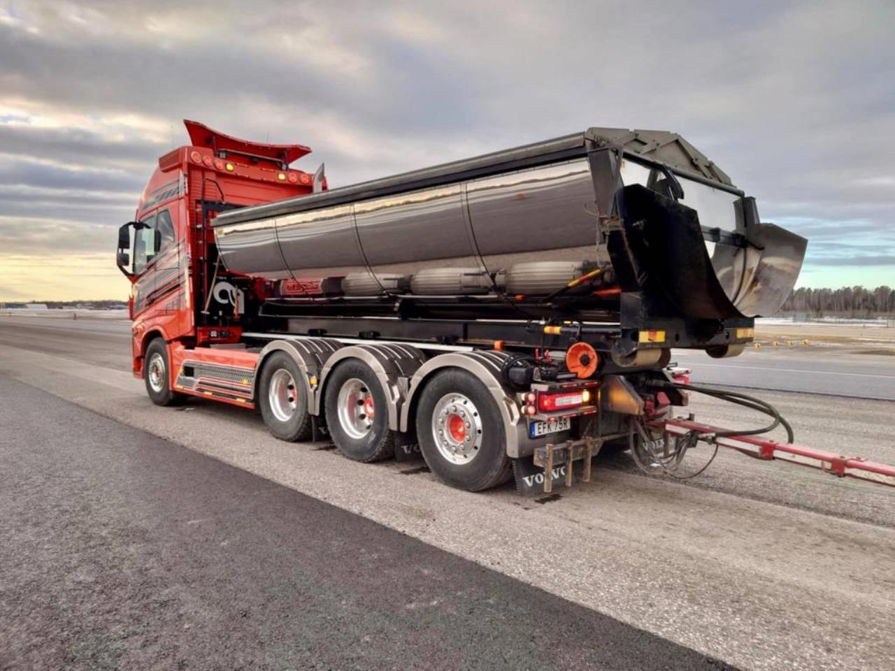 Volvo FH16 750 8x4 Lastväxlare 2022 - Krok/Lastväxlare