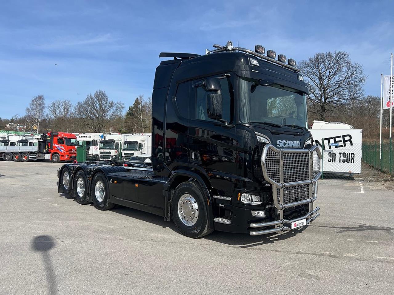 Scania R660 V8 8x4*4 Tridem Hiab 26 Lastväxlare Fullutrustad 2025 - Krok/Lastväxlare