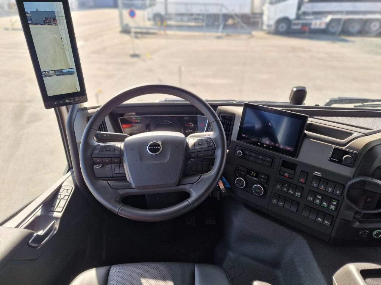 Volvo FM500 6x2 2024 - Skåp