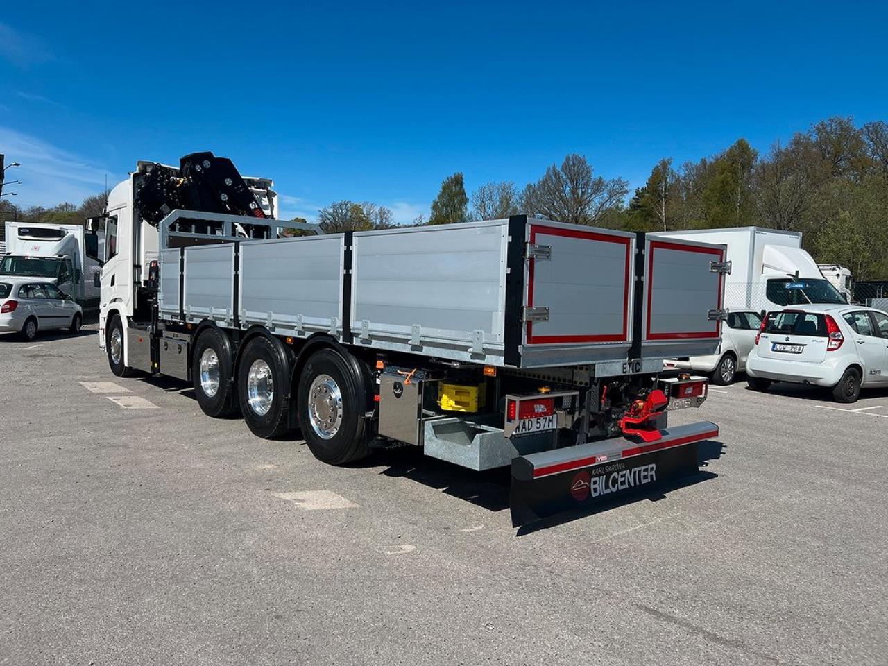 Scania G500 8x4*4 Tridem Brädgårdsbil Hiab 302 E6 Kran 2023 - Kran