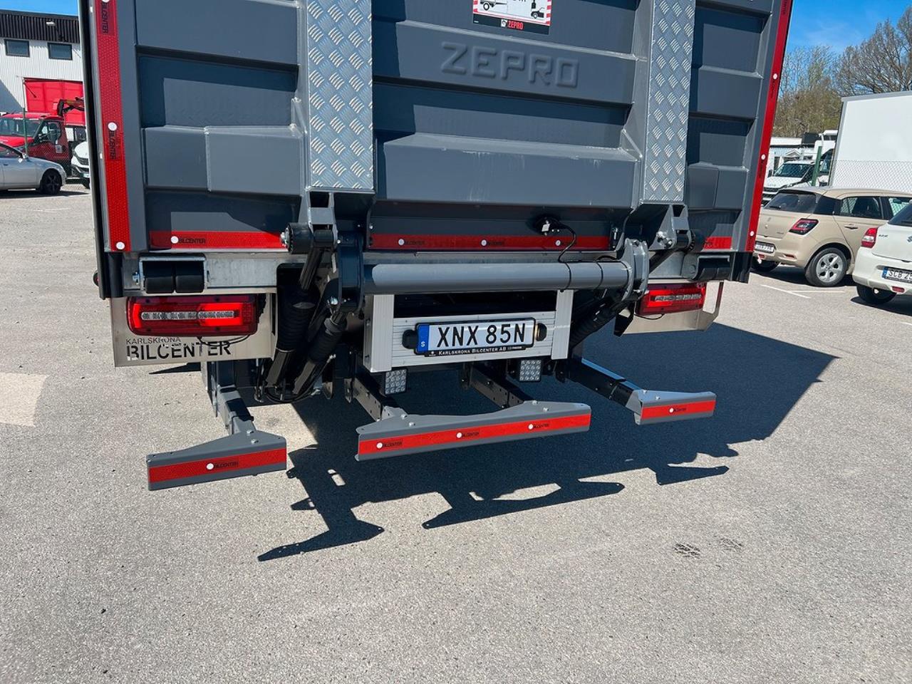 MAN TGM 18.290 4x2 Skåpbil Öppningsbarsida Sovhytt 2023 - Skåp