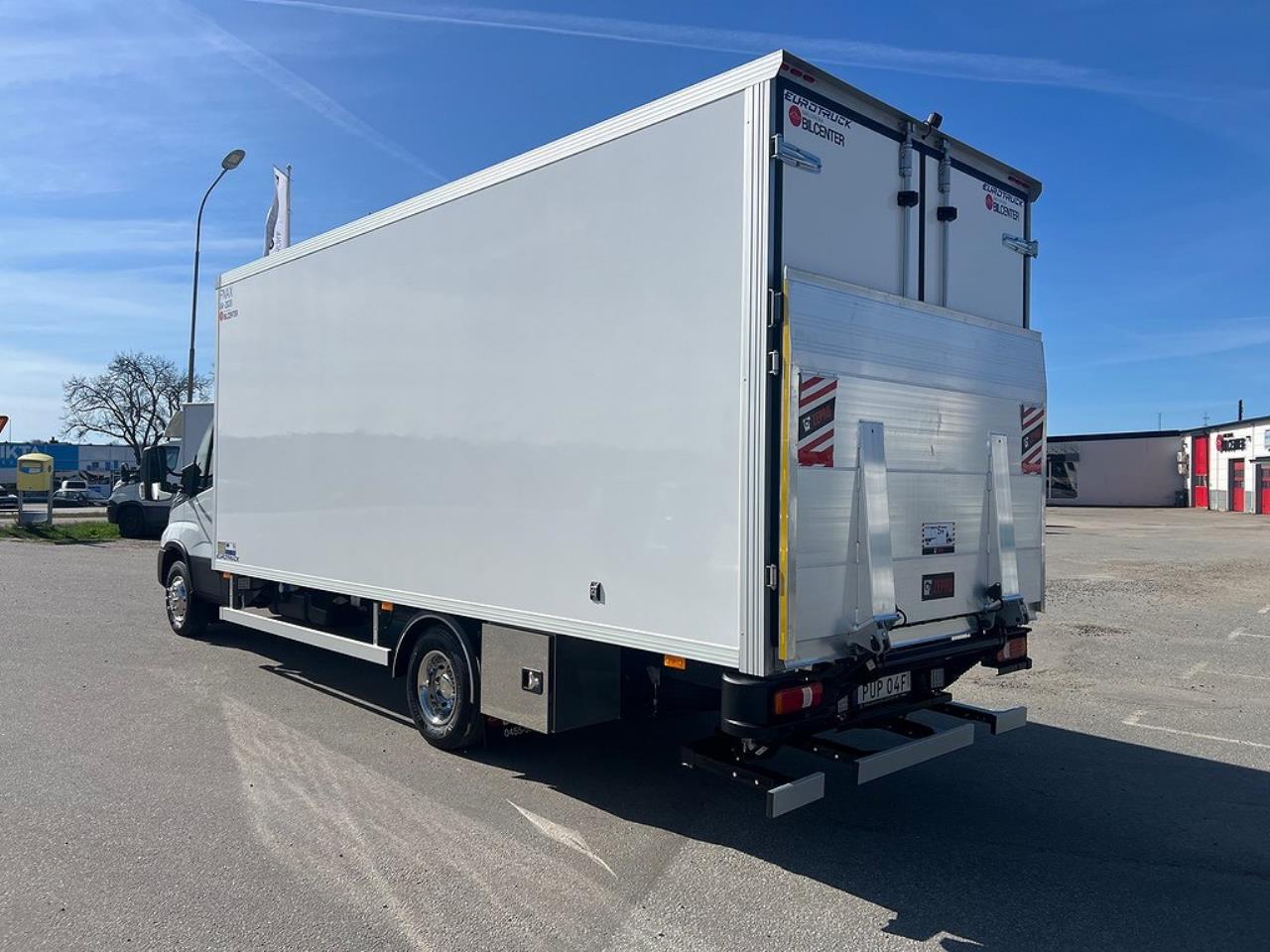 Iveco Daily 72C18 Skåpbil Kylbil Frysbil FNA Fullutrustad 2025 - Skåp