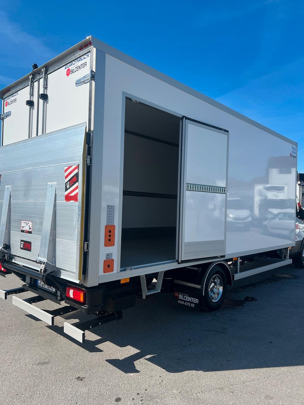 Iveco Daily 72C18 Skåpbil Kylbil Frysbil FNA Fullutrustad 2025 - Skåp