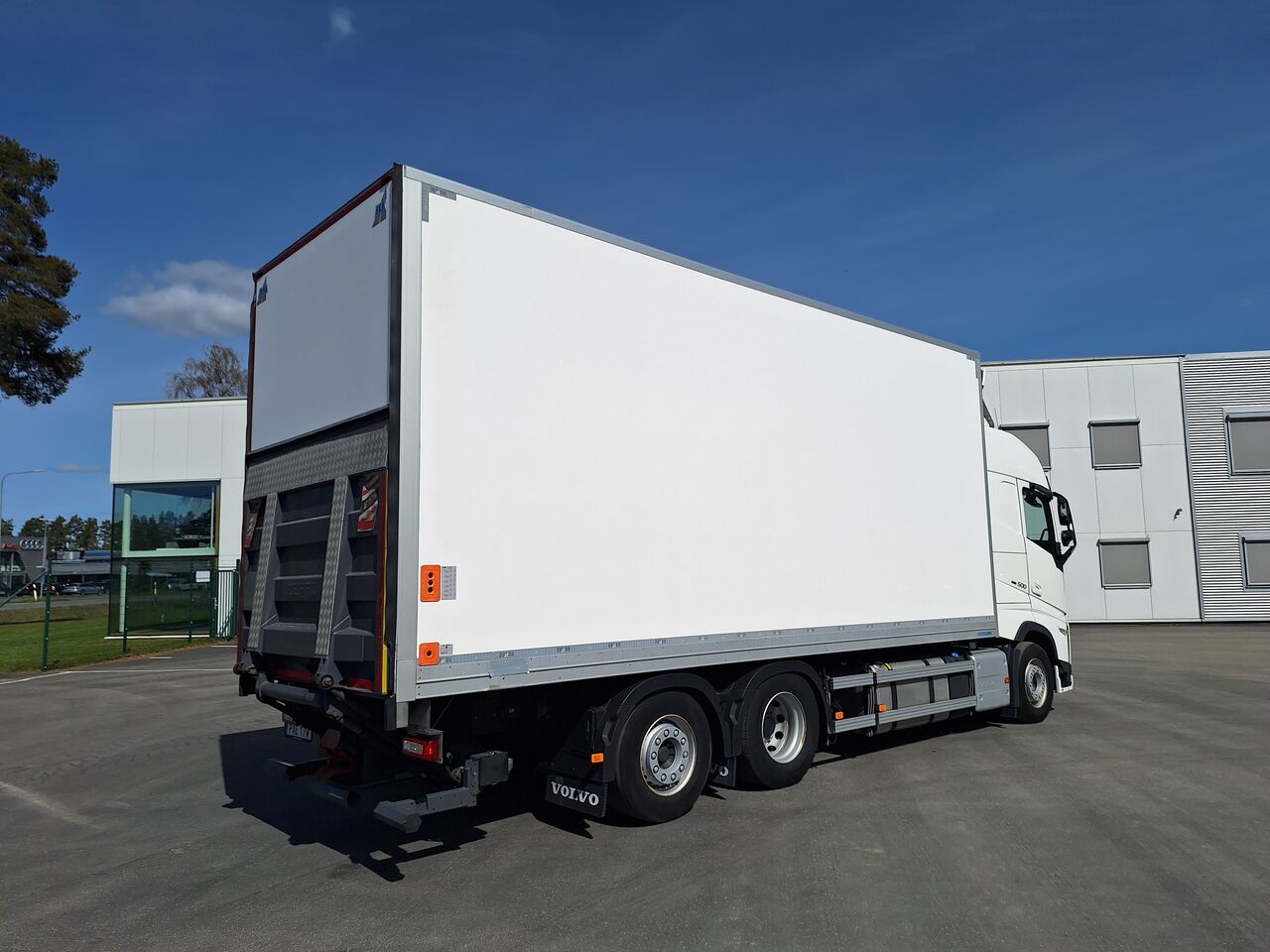 Volvo FH 500 I-Save 6x2 Skåp 2023 - Skåp