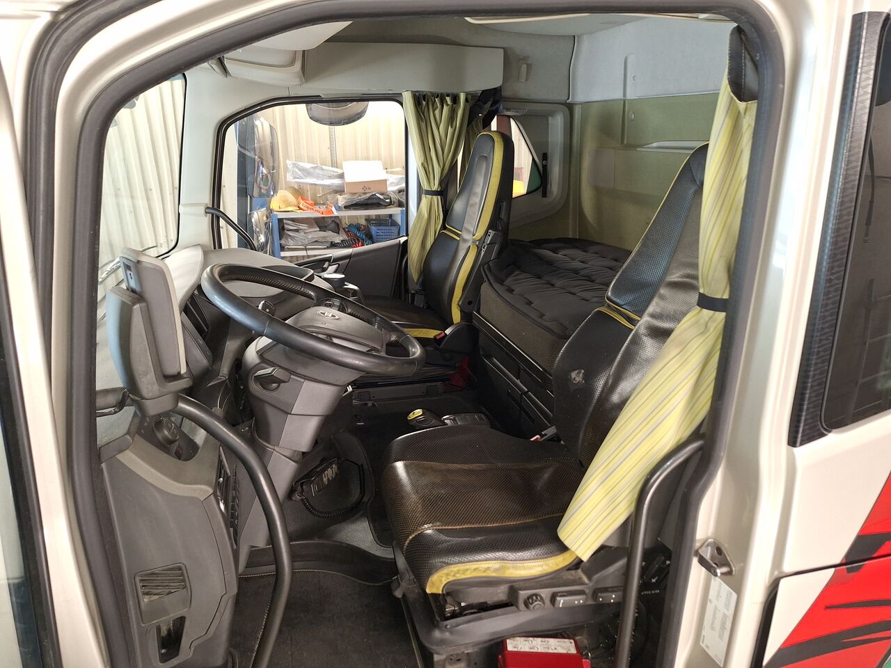 Volvo FH16 6x4 Timmerbil med Kran 2019 - Timmer