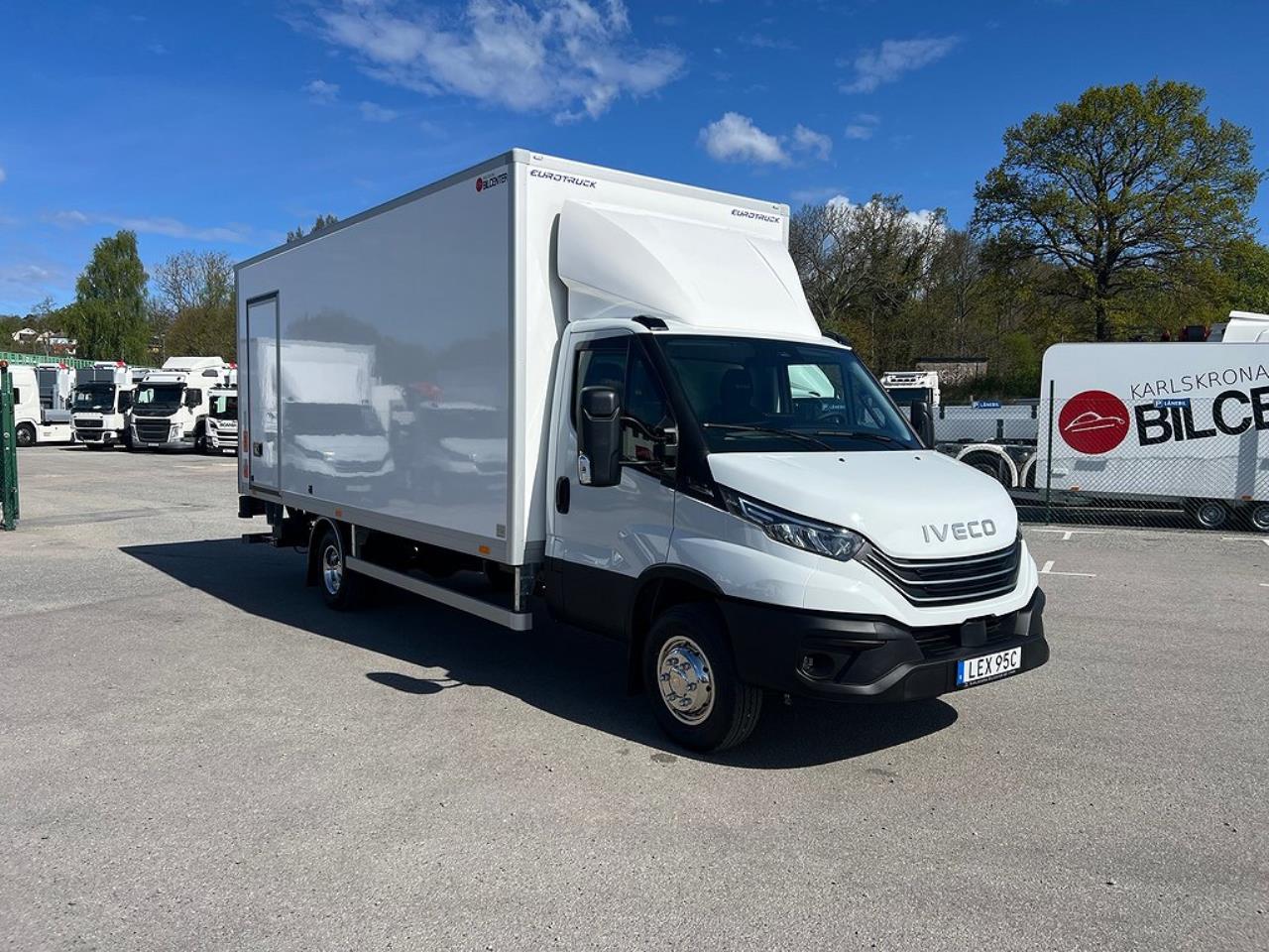 Iveco Daily 72C18  Skåpbil Aut Fullutrustad Lastvikt 3390 Kg 2025 - Skåp