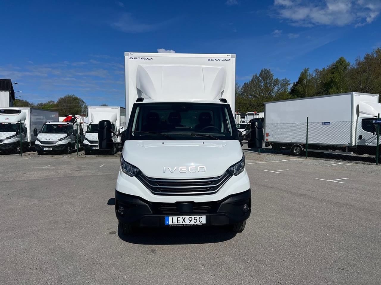 Iveco Daily 72C18  Skåpbil Aut Fullutrustad Lastvikt 3390 Kg 2025 - Skåp