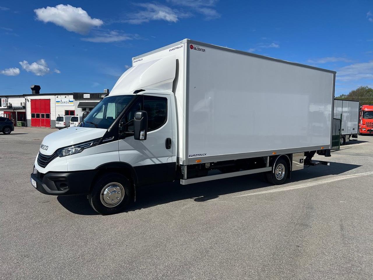 Iveco Daily 72C18  Skåpbil Aut Fullutrustad Lastvikt 3390 Kg 2025 - Skåp