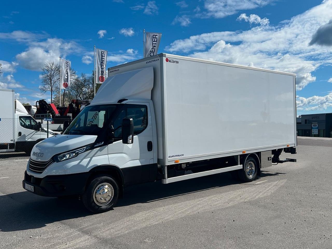 Iveco Daily 72C18  Skåpbil Aut Fullutrustad Lastvikt 3390 Kg 2025 - Skåp