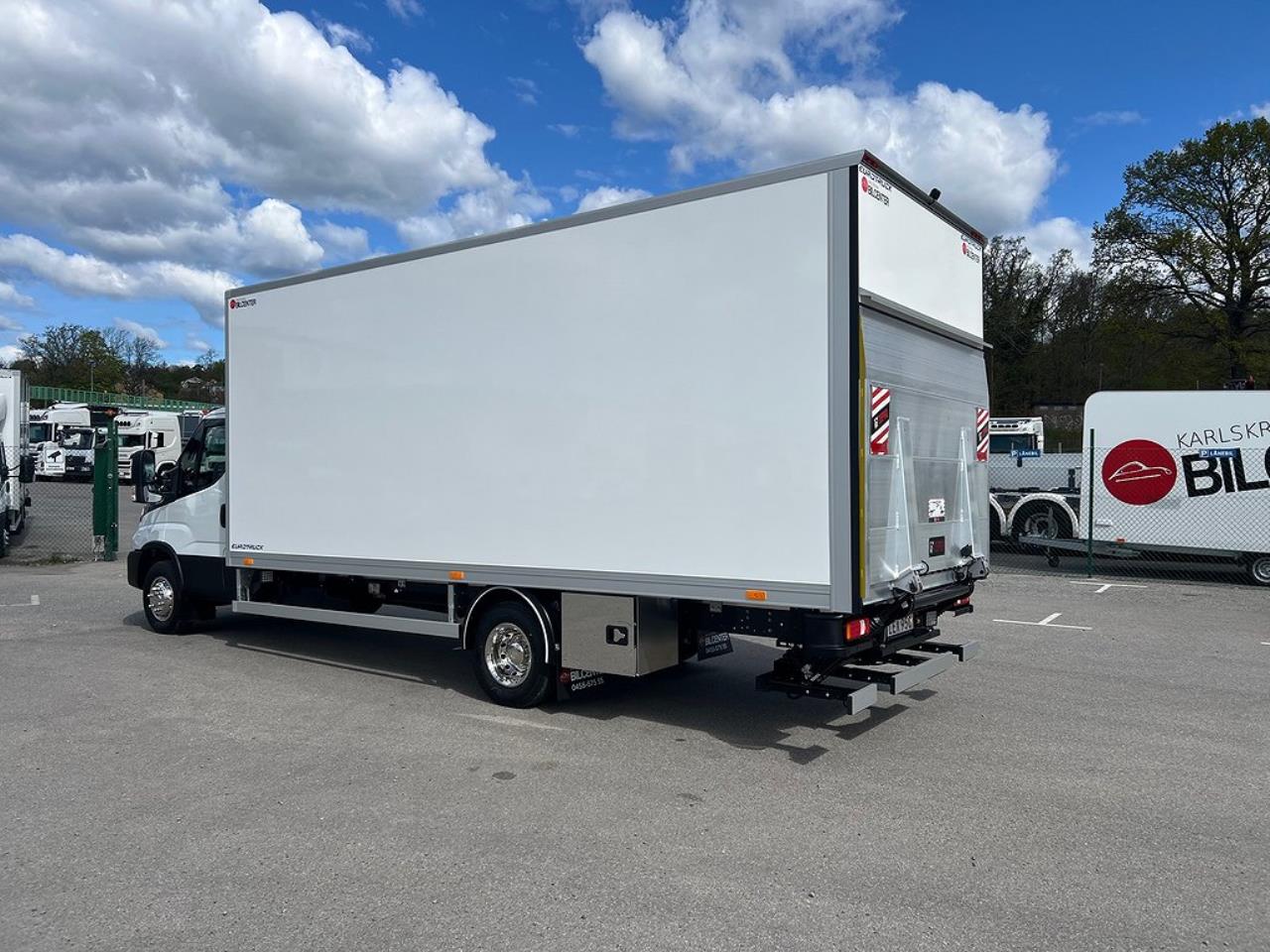 Iveco Daily 72C18  Skåpbil Aut Fullutrustad Lastvikt 3390 Kg 2025 - Skåp