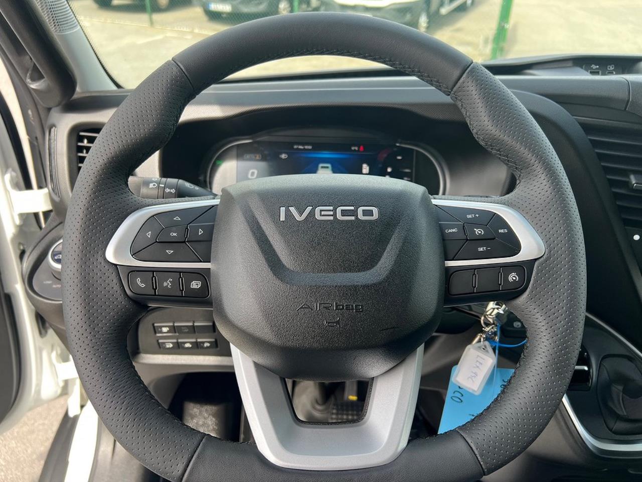 Iveco Daily 72C18  Skåpbil Aut Fullutrustad Lastvikt 3390 Kg 2025 - Skåp