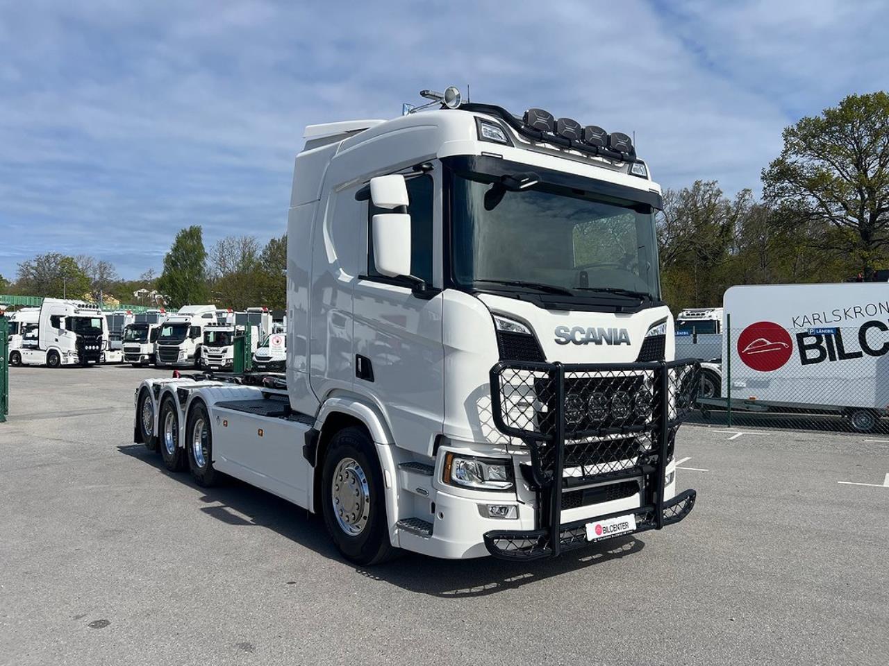 Scania R660 V8 8x4*4 Tridem Hiab 26 Lastväxlare Fullutrustad 2025 - Krok/Lastväxlare