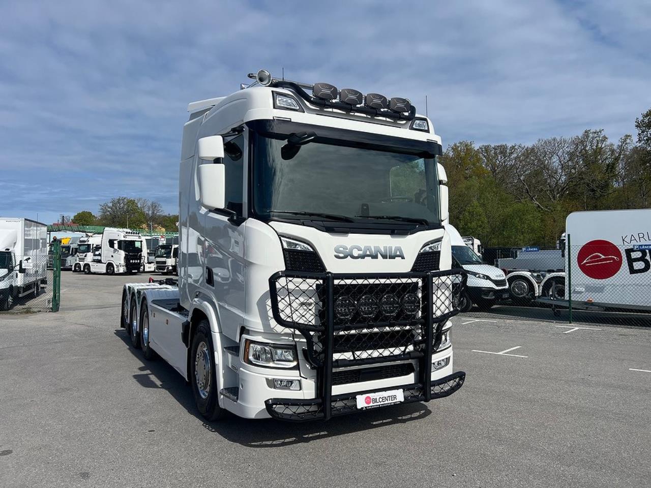 Scania R660 V8 8x4*4 Tridem Hiab 26 Lastväxlare Fullutrustad 2025 - Krok/Lastväxlare