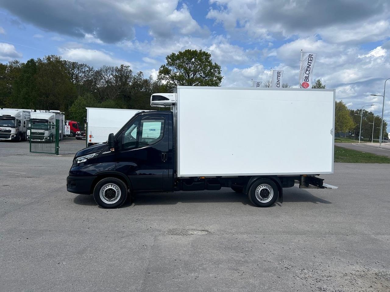Iveco Daily 35S14 Skåpbil Kyl/Frysbil Dag/Nattkyla Euro 6 2023 - Övrigt