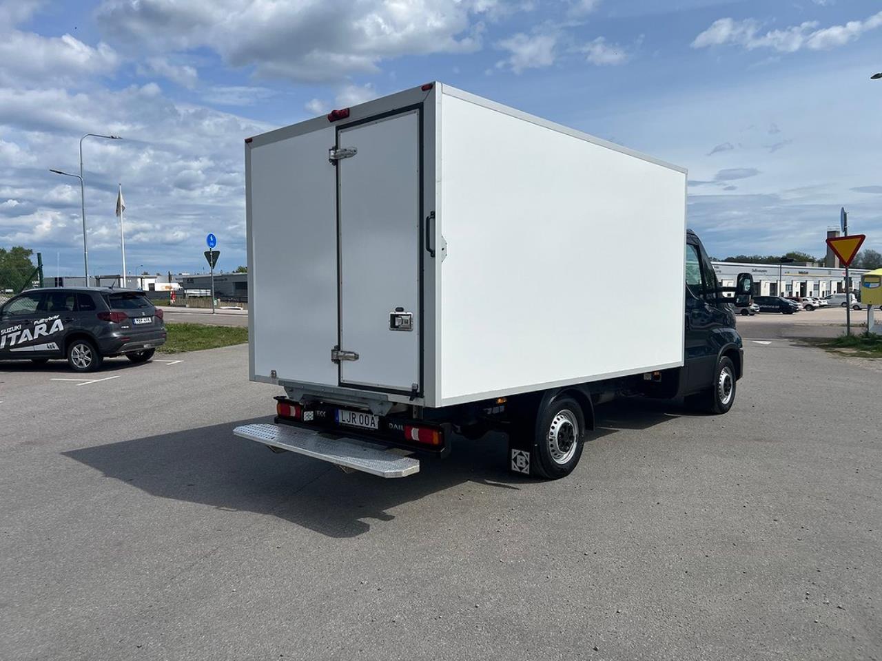 Iveco Daily 35S14 Skåpbil Kyl/Frysbil Dag/Nattkyla Euro 6 2023 - Övrigt