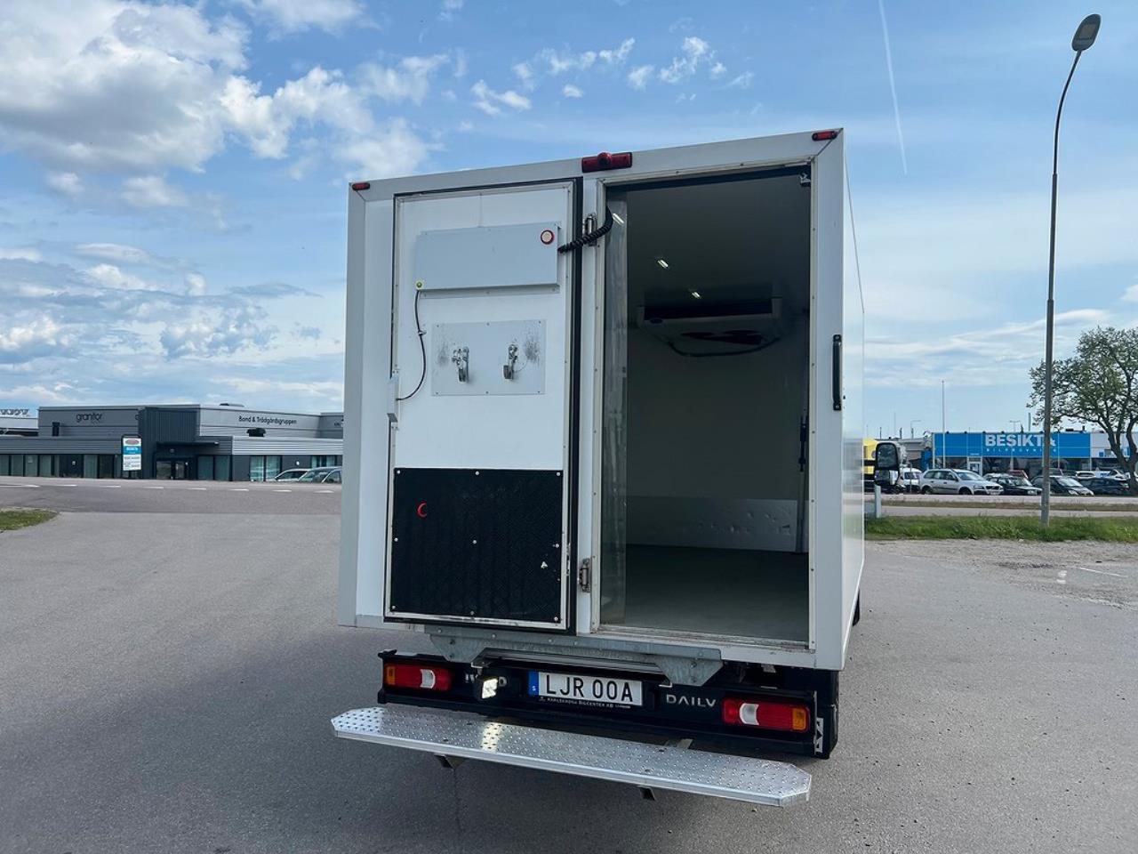 Iveco Daily 35S14 Skåpbil Kyl/Frysbil Dag/Nattkyla Euro 6 2023 - Övrigt
