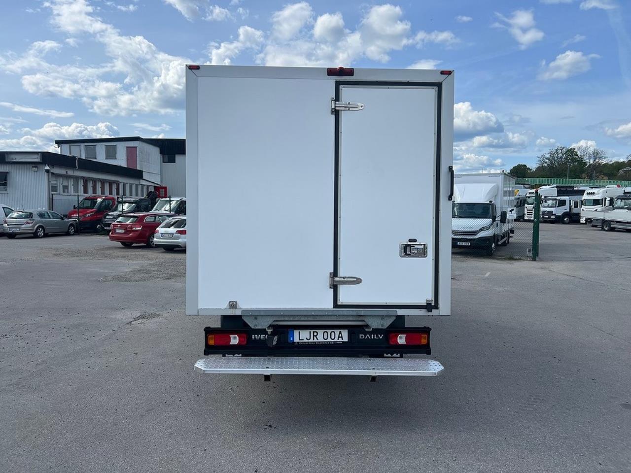Iveco Daily 35S14 Skåpbil Kyl/Frysbil Dag/Nattkyla Euro 6 2023 - Övrigt