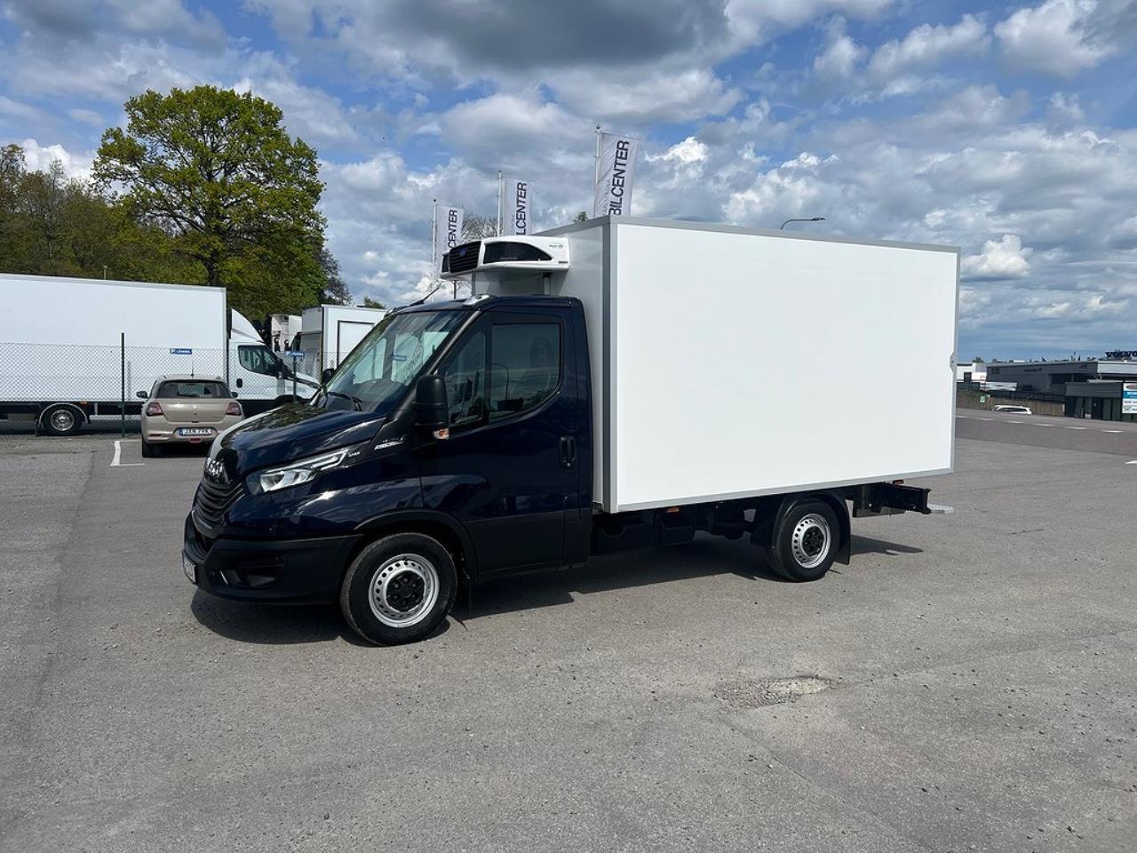 Iveco Daily 35S14 Skåpbil Kyl/Frysbil Dag/Nattkyla Euro 6 2023 - Övrigt