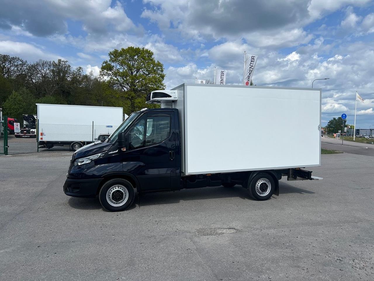 Iveco Daily 35S14 Skåpbil Kyl/Frysbil Dag/Nattkyla Euro 6 2023 - Övrigt