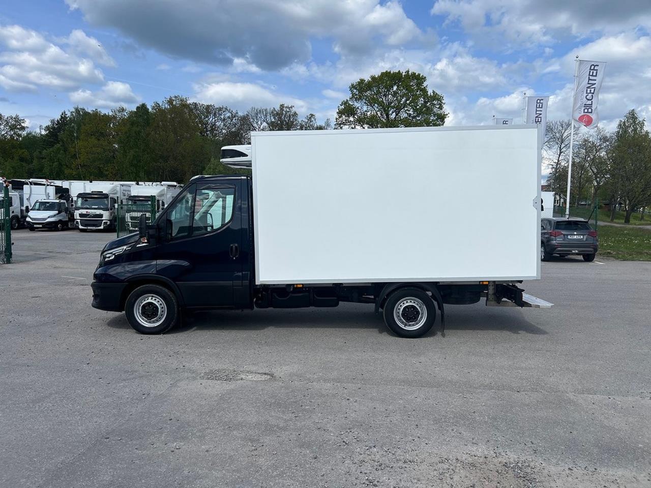 Iveco Daily 35S14 Skåpbil Kyl/Frysbil Dag/Nattkyla Euro 6 2023 - Övrigt