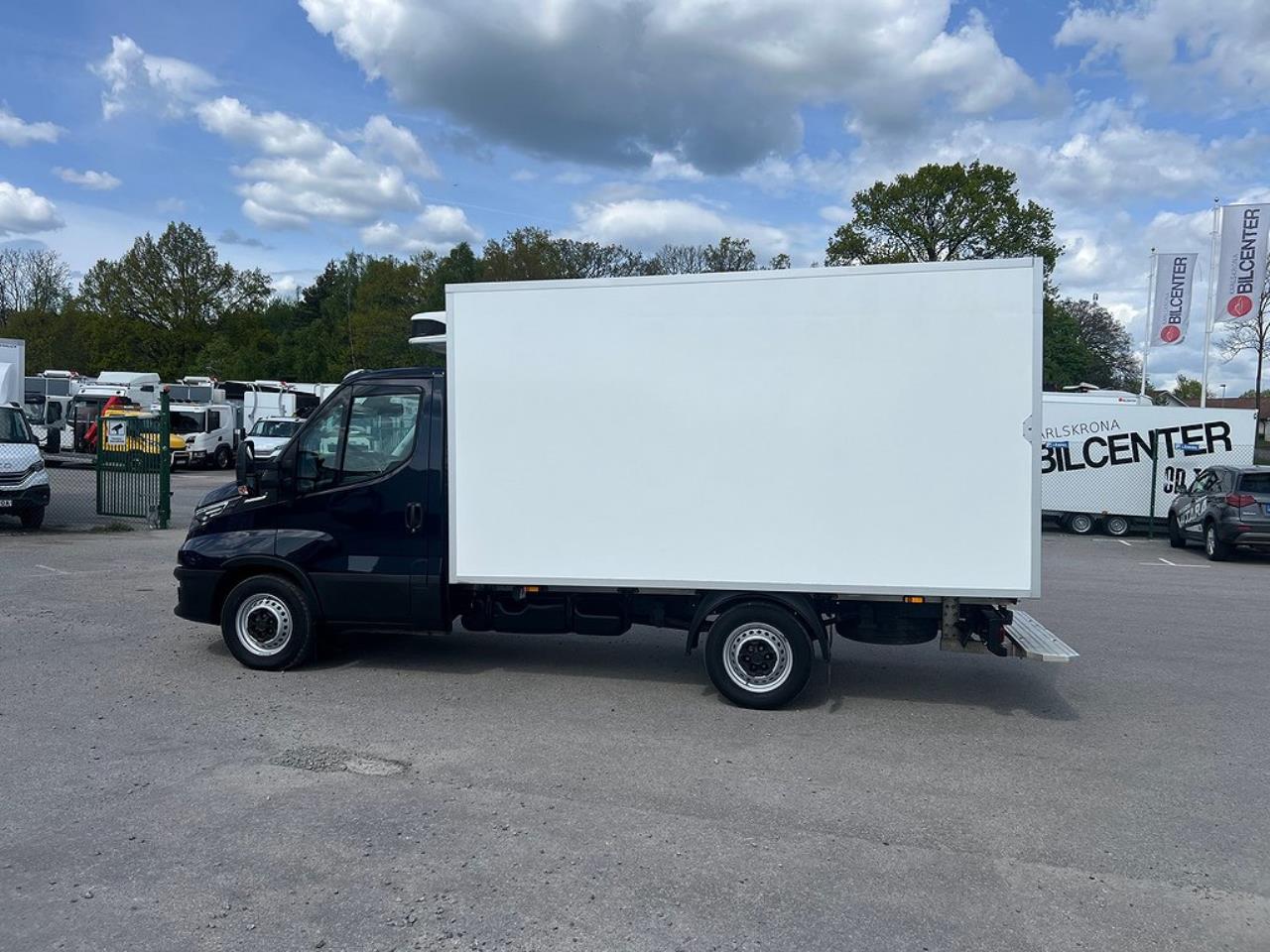 Iveco Daily 35S14 Skåpbil Kyl/Frysbil Dag/Nattkyla Euro 6 2023 - Övrigt