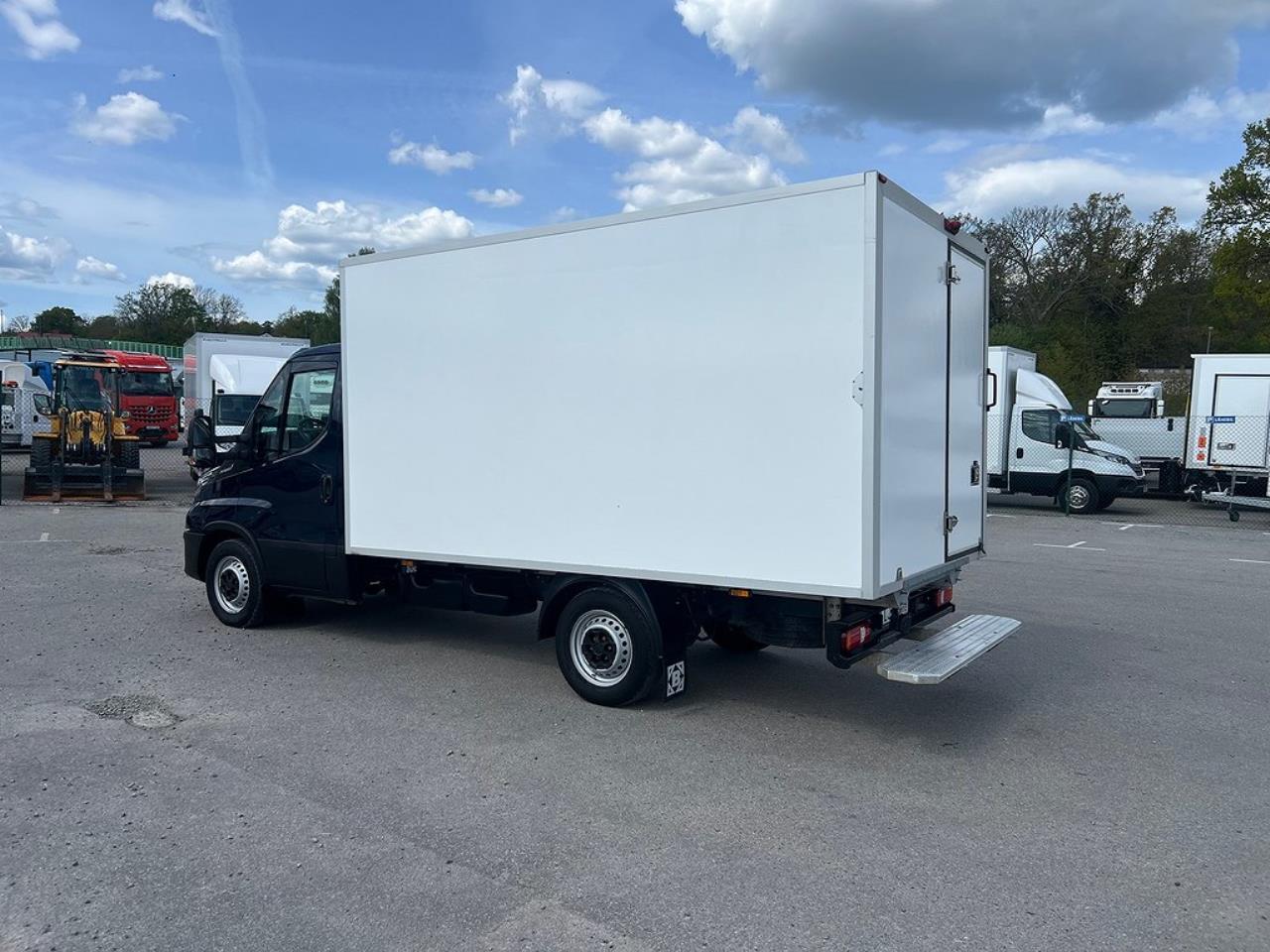 Iveco Daily 35S14 Skåpbil Kyl/Frysbil Dag/Nattkyla Euro 6 2023 - Övrigt
