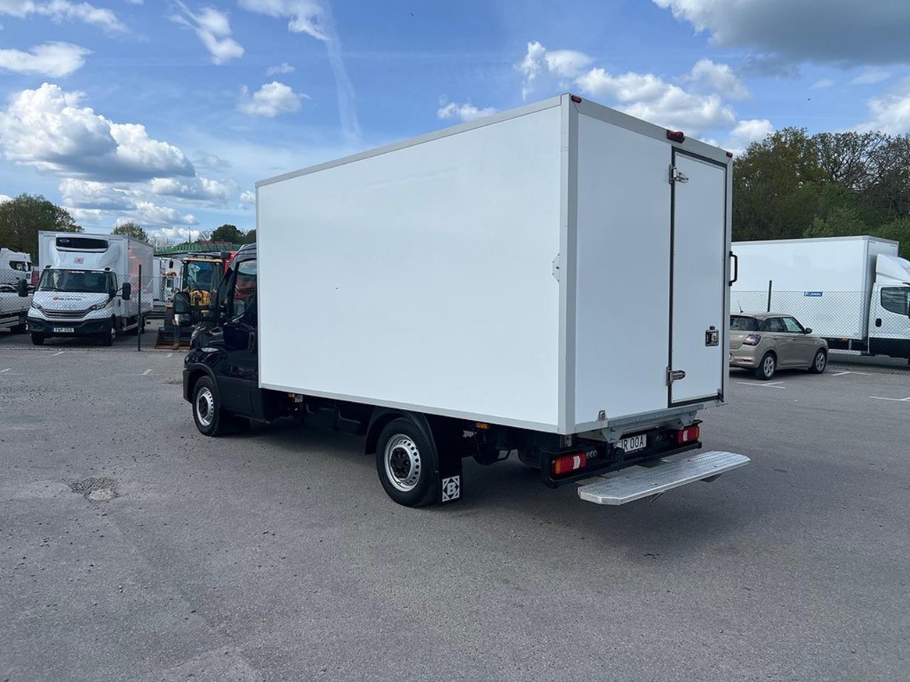 Iveco Daily 35S14 Skåpbil Kyl/Frysbil Dag/Nattkyla Euro 6 2023 - Övrigt