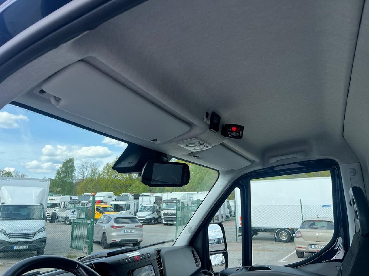 Iveco Daily 35S14 Skåpbil Kyl/Frysbil Dag/Nattkyla Euro 6 2023 - Övrigt