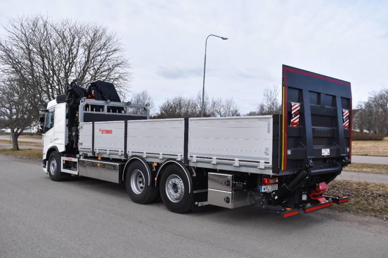 Volvo Fm 460 brädgårdsbil 2023 - Kran
