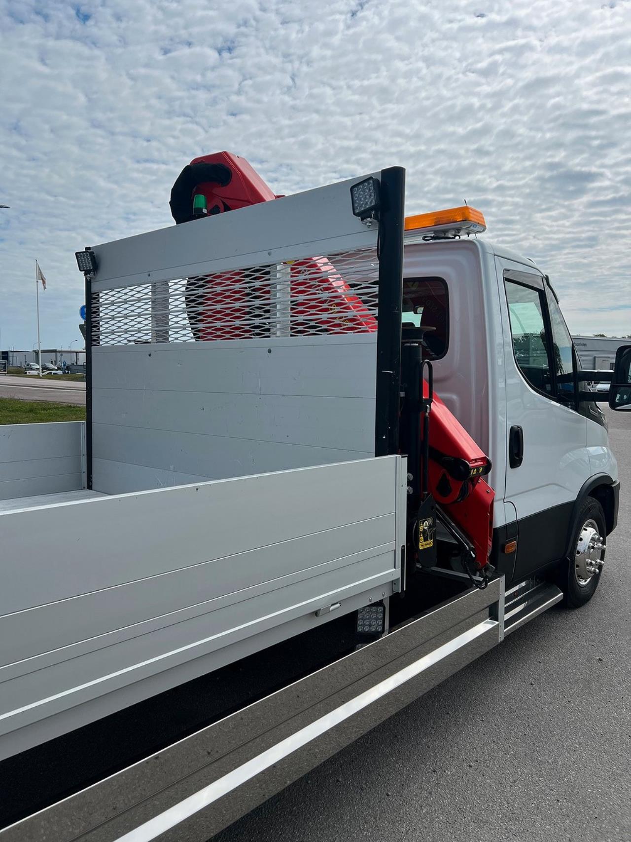 Iveco Daily 72C18 Automat Kranbil Palfinger Kran Euro 6 2021 - Övrigt