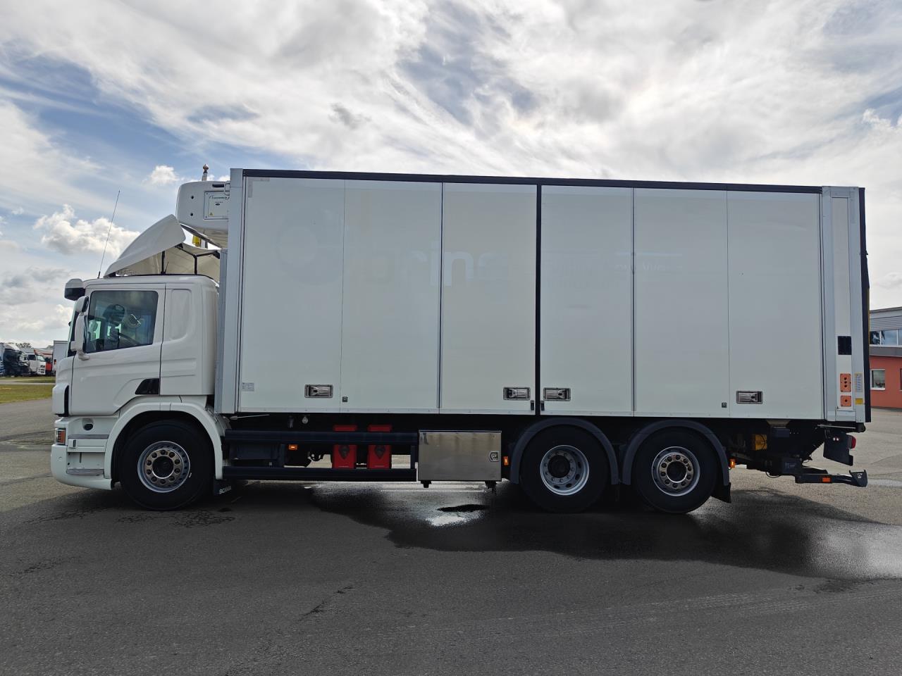 SCANIA P410 2018 - Skåp