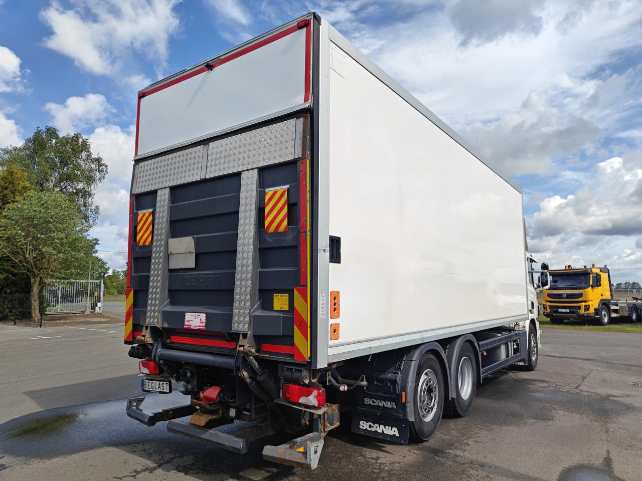 SCANIA P410 2018 - Skåp
