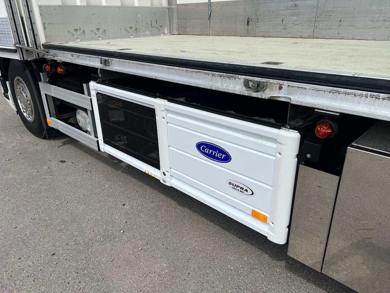 Volvo FM 330 4x2 Kyl/Frysbil 2 Zons Öppningsbarsida Bussbygg 2023 - Skåp isolerat