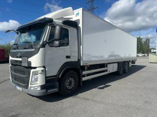 Volvo FM 370 6x2 Korridorbil Kylbil