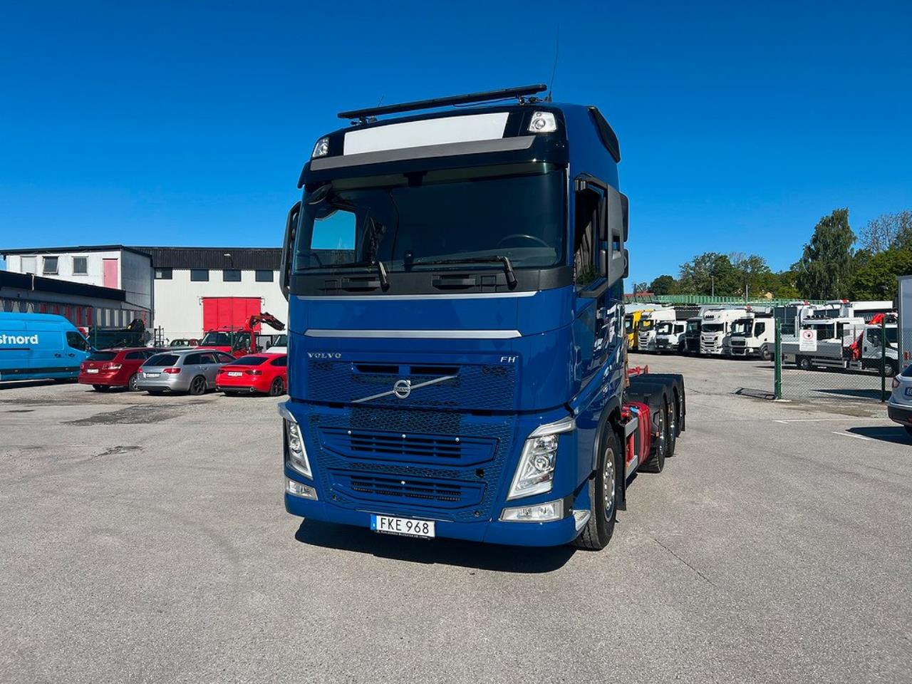 Volvo FH13 460 8x4*4 Tridem Lastväxlare Euro 6 & Schaktflak 2015 - Krok/Lastväxlare