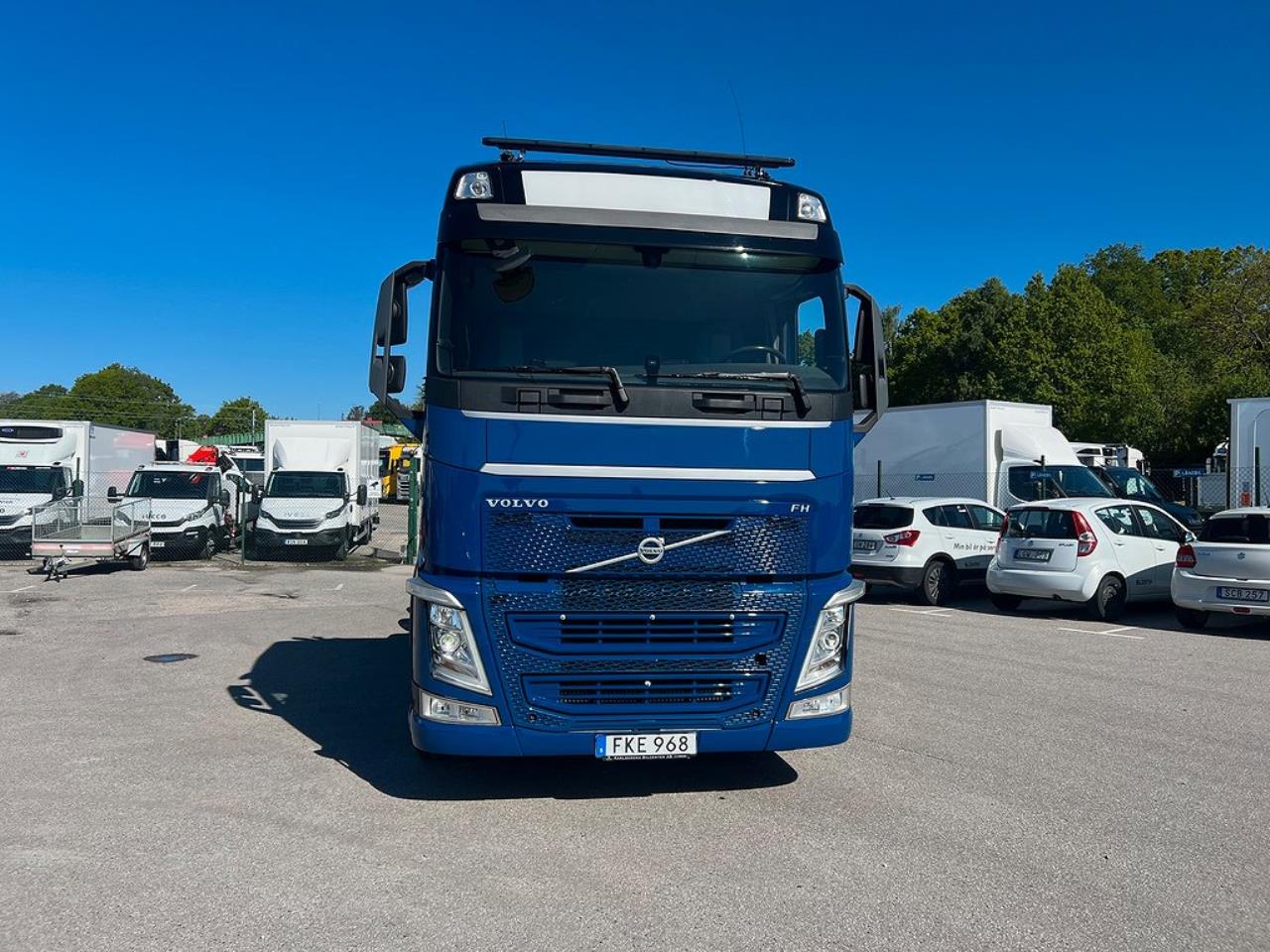 Volvo FH13 460 8x4*4 Tridem Lastväxlare Euro 6 & Schaktflak 2015 - Krok/Lastväxlare