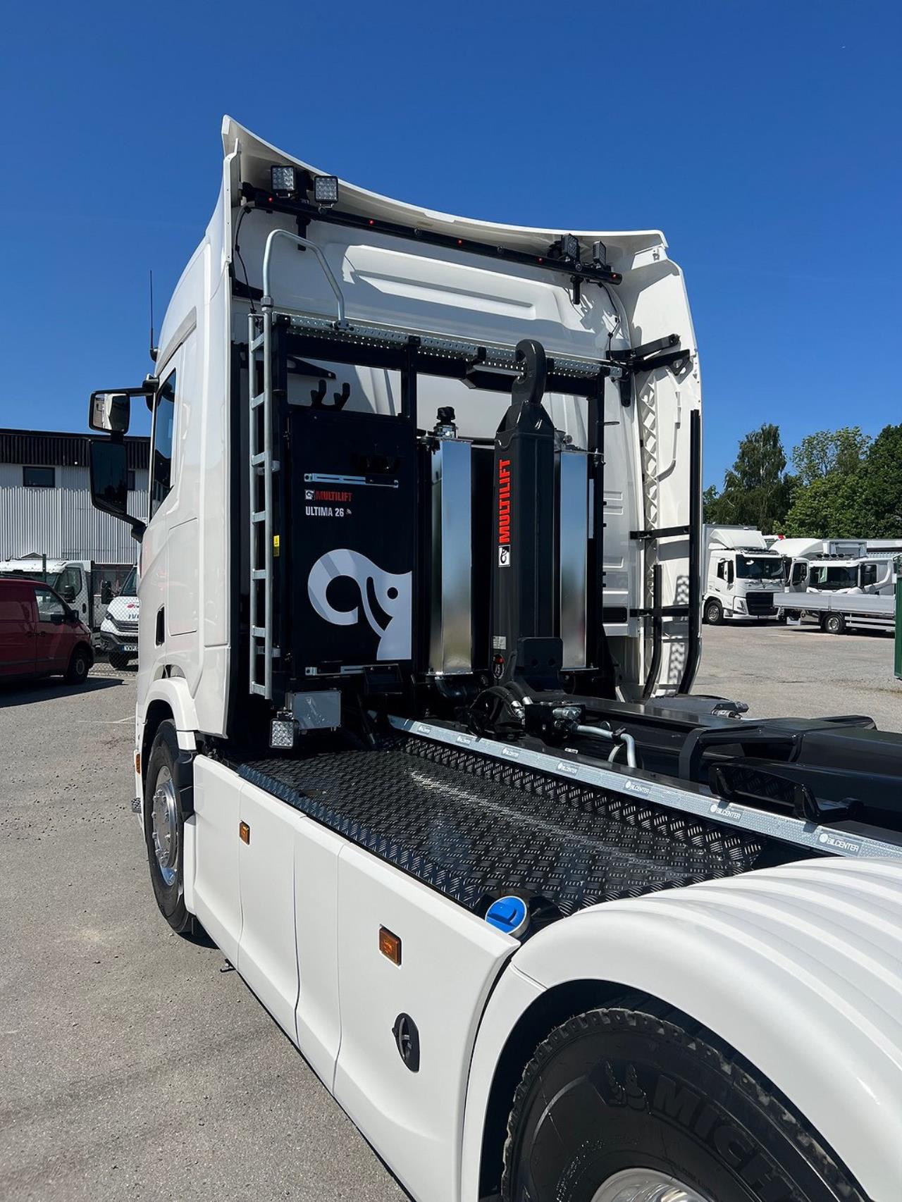 Scania R500 8x4*4 Tridem 26 T Hiab  Lastväxlare Fullutrustad 2025 - Krok/Lastväxlare