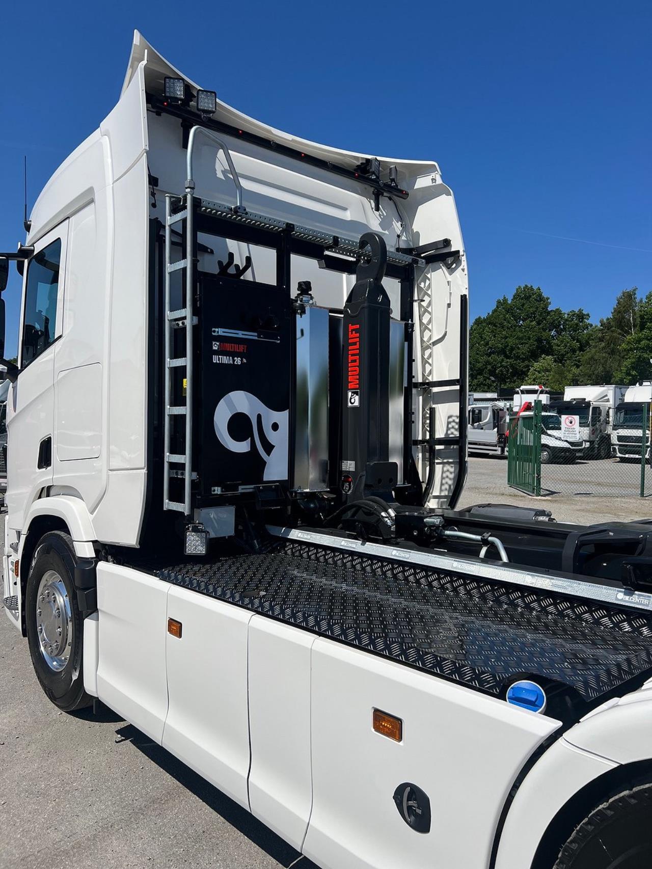 Scania R500 8x4*4 Tridem 26 T Hiab  Lastväxlare Fullutrustad 2025 - Krok/Lastväxlare