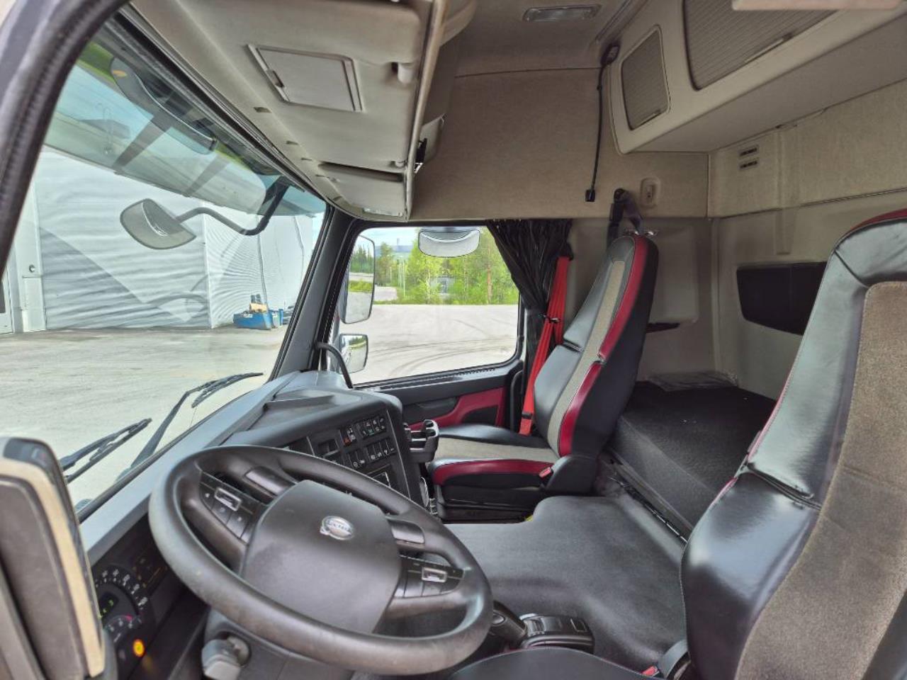 Volvo Fmx 460HK 8x4 Tridem 2014 - Krok/Lastväxlare