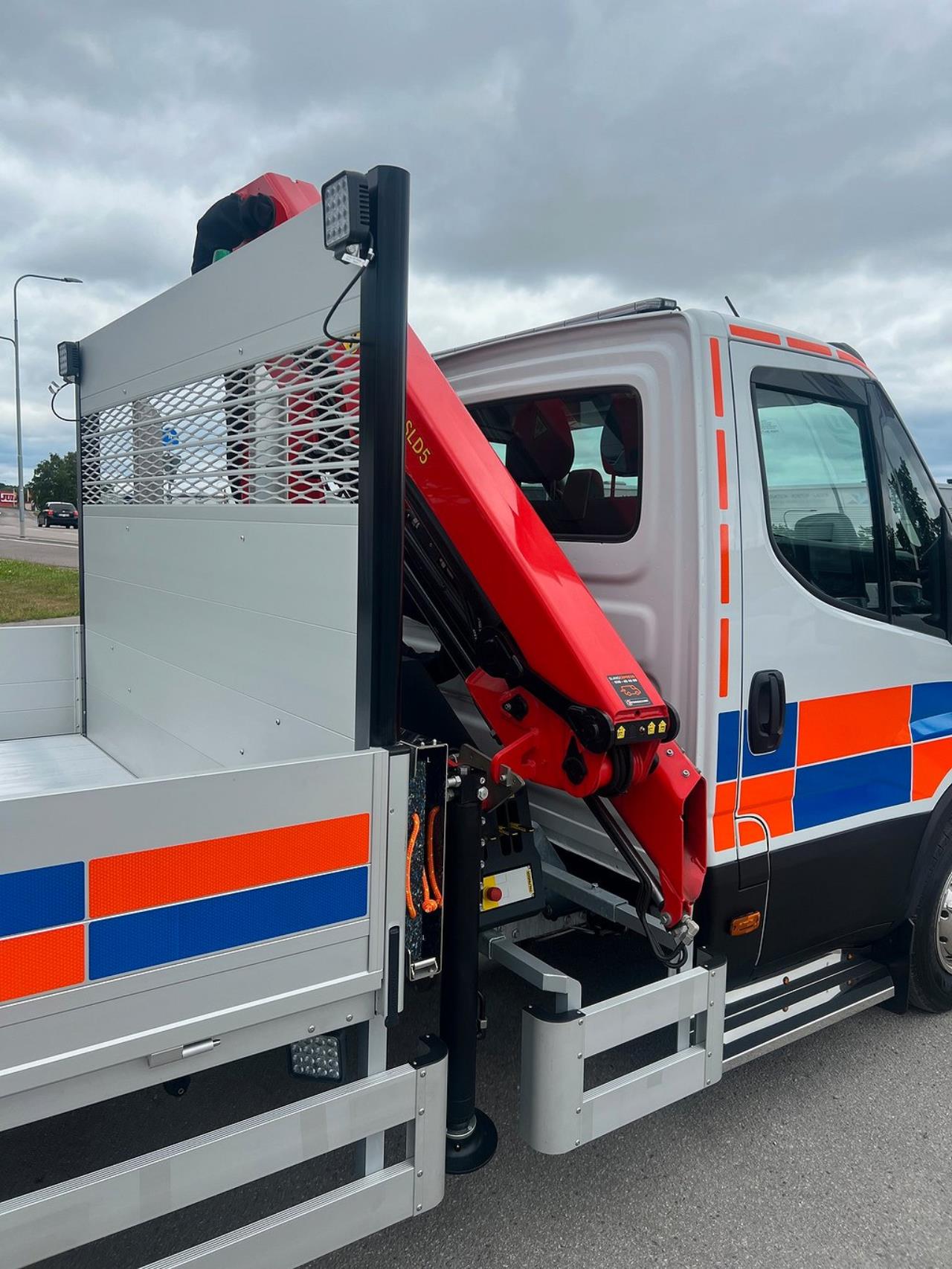 Iveco Daily 72C18 A8 Kranbil Palfinger Kran Fullutrustad 2025 - Kran