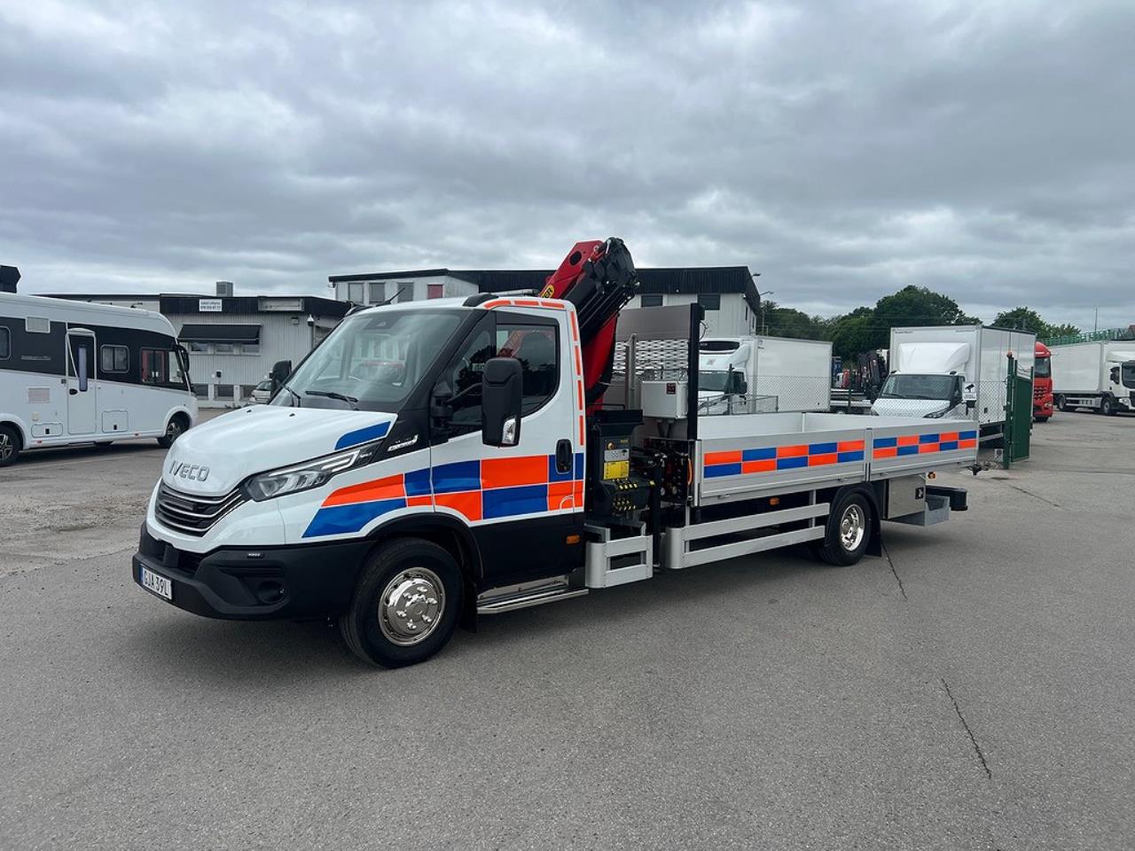 Iveco Daily 72C18 A8 Kranbil Palfinger Kran Fullutrustad 2025 - Kran