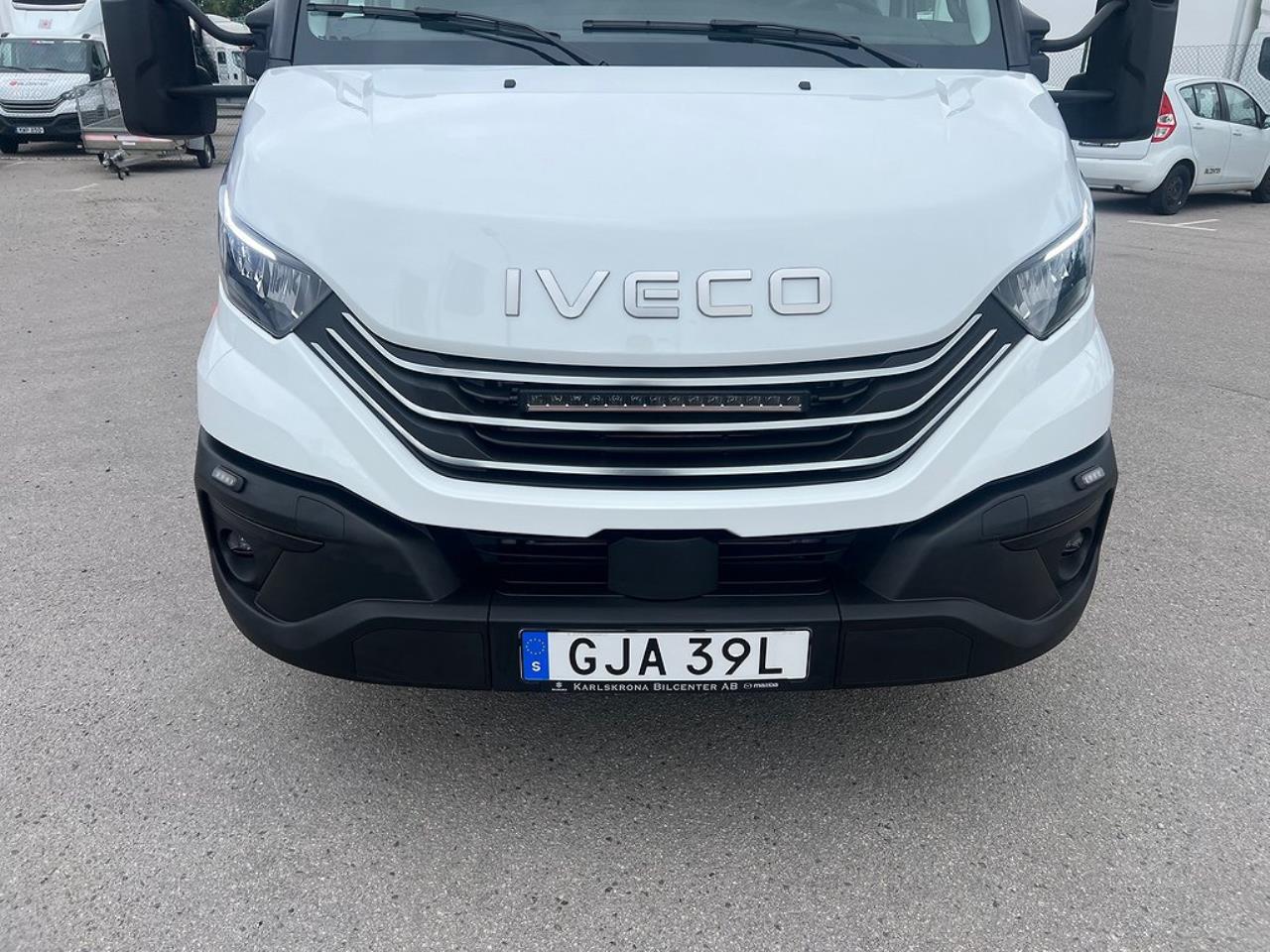 Iveco Daily 72C18 A8 Kranbil Palfinger Kran Fullutrustad 2025 - Kran