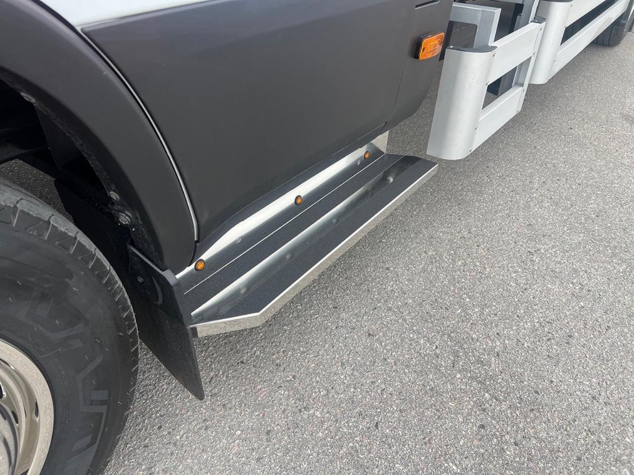 Iveco Daily 72C18 A8 Kranbil Palfinger Kran Fullutrustad 2025 - Kran