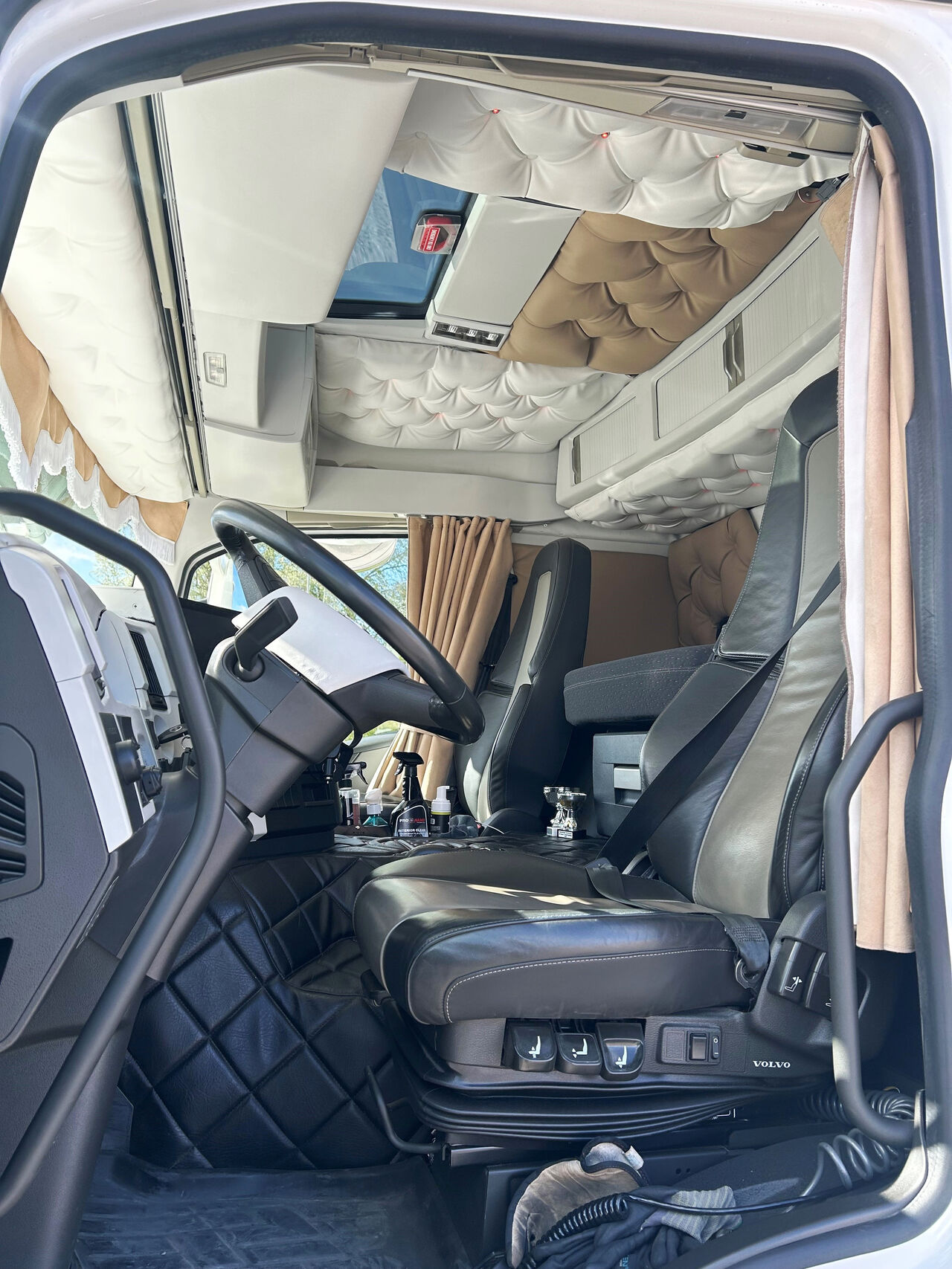 Dragbil: Volvo FM 380 4x2 2023 - Dragbil